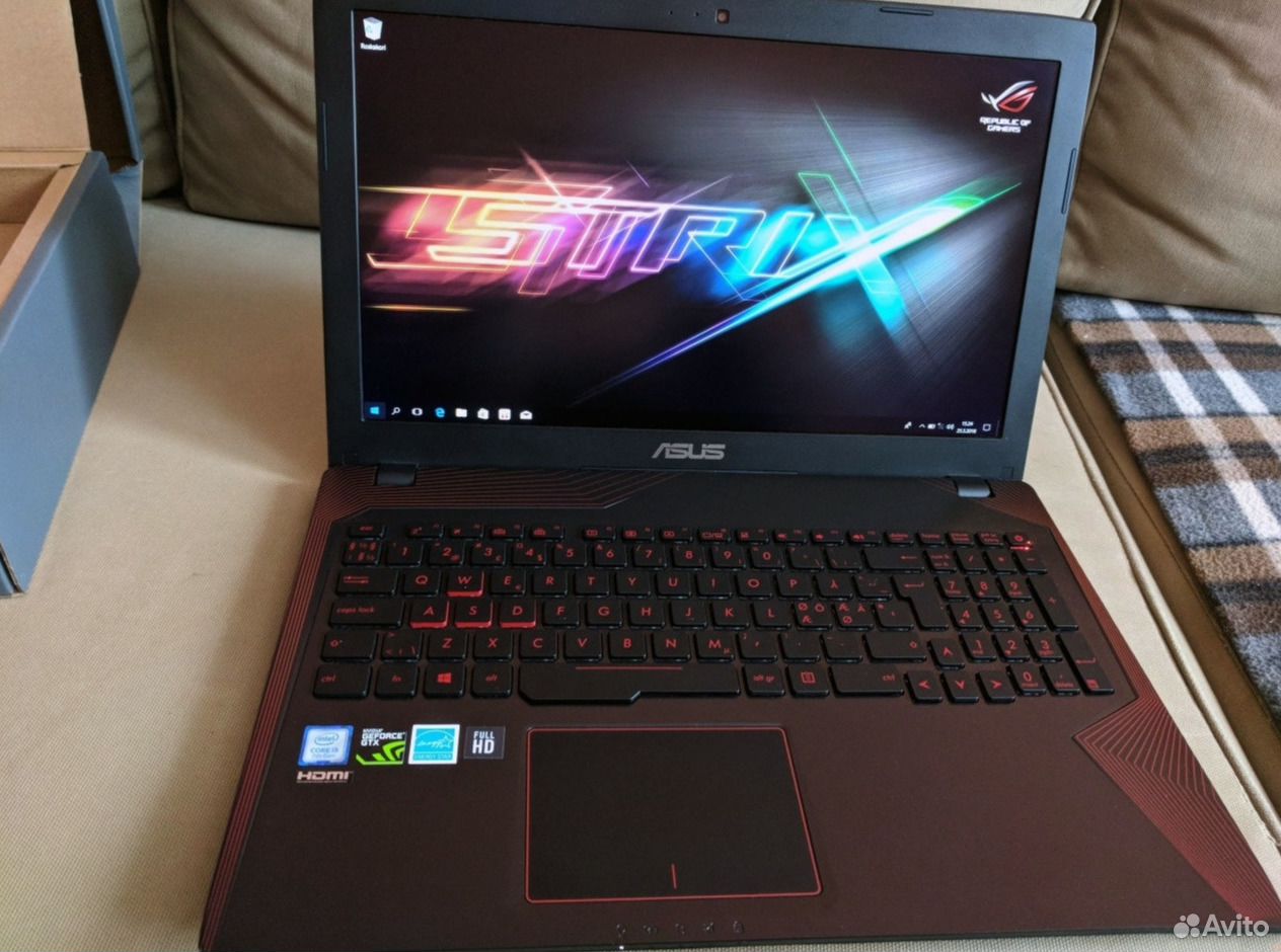 Ноутбук asus без ос. Ноутбук асус с водяным охлаждением. Ноутбук асус с драконом. Запчасти на ноут асус. Купит игровой ноутбук с GTX 1050.