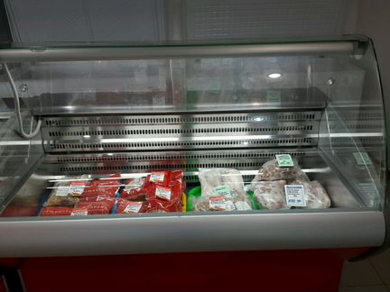 Холодильник витринный, морозилки