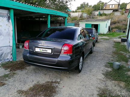 Toyota Avensis 1.8 МТ, 2008, седан