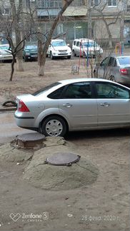 Ford Focus 2.0 МТ, 2007, 300 000 км