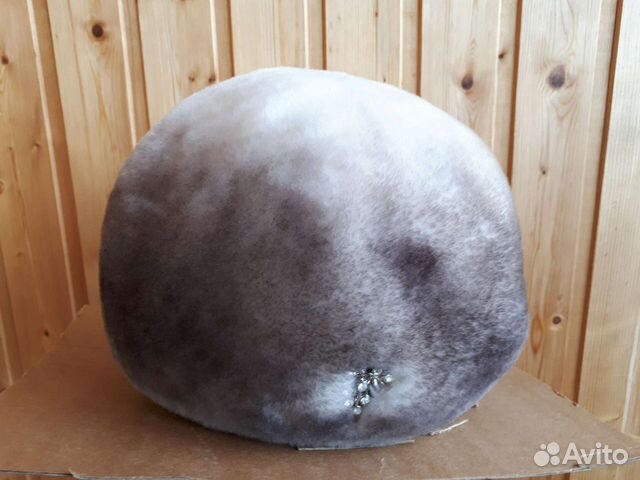 Женский меховой берет