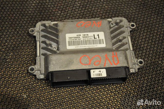Блок управления двс chevrolet aveo T250