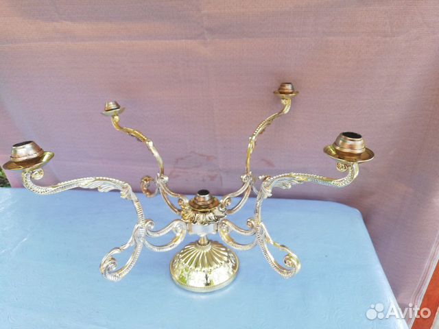 Старинный бронзовый подсвечник с Амуром