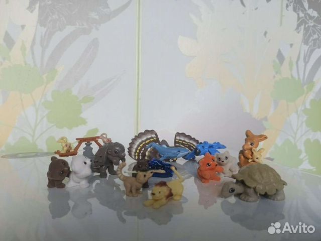 Киндер игрушки Зверята птицы кит