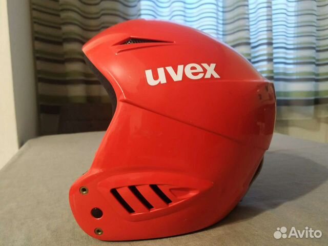 Горнолыжный шлем uvex