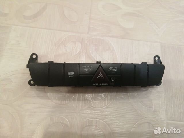 Блок кнопок с аварийкой Mercedes ML W164