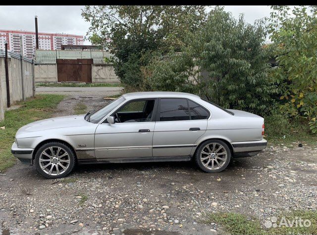 BMW 5 серия 2.5 AT, 1992, битый, 566 000 км