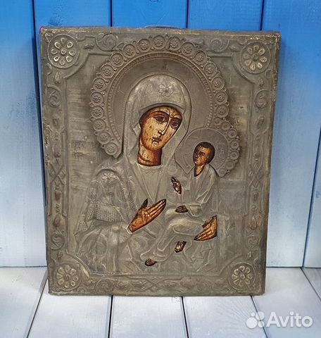 Икона в окладе Богородица Тихвинская