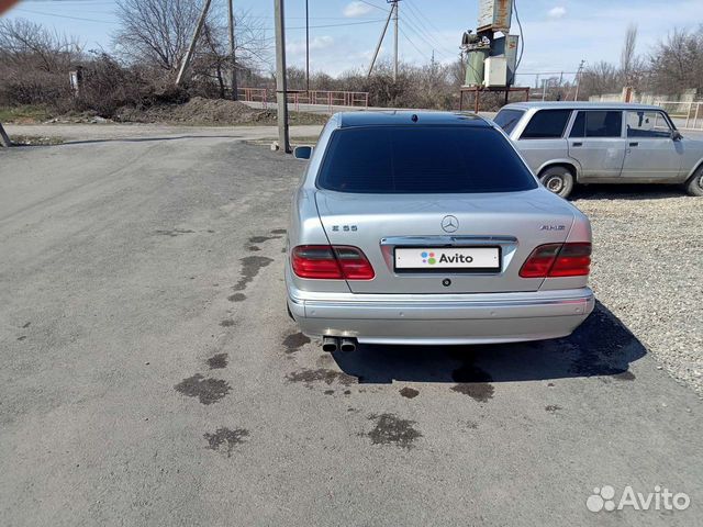 Mercedes-Benz E-класс 3.2 AT, 2000, 300 км