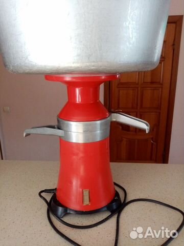 Сепаратор электрический для молока Сокол MS сцм-10