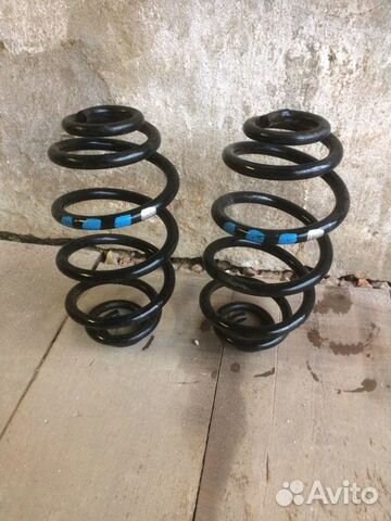 Запчасти на volkswagen passat b5