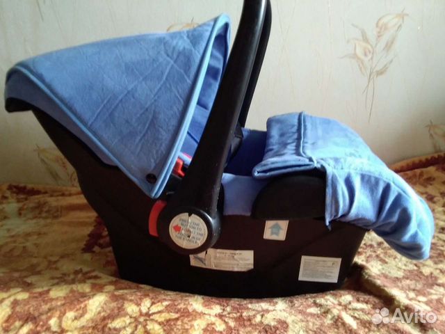 Детское автокресло-люлька