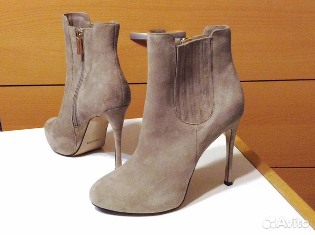 Ботильоны замшевые Mascotte новые Ботильоны замшевые Mascotte новые