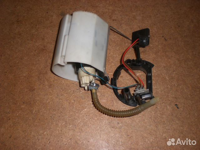 Насос топливный в бак Мерседес W211 М112