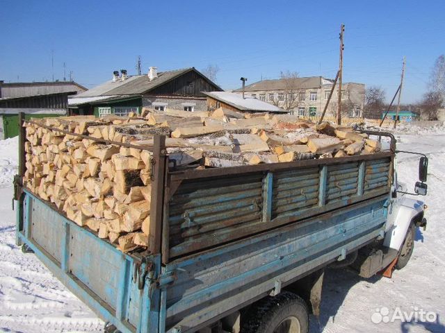 Дрова берёзовые колотые - честная укладка