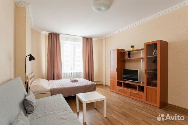 

1-к. квартира, 43 м², 10/17 эт.