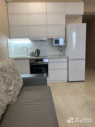 

1-к. квартира, 64 м², 2/6 эт.