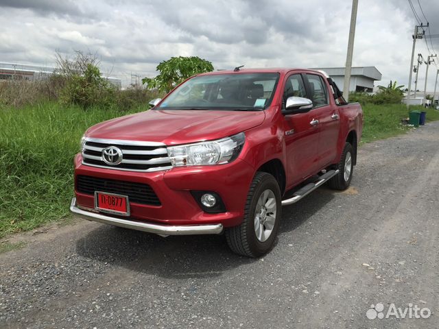 Защита переднего бампера на Toyota Hilux Revo