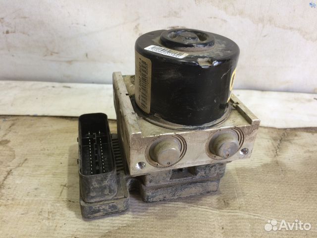 Блок(насос) ABS VW Jetta 6 Джетта 1K0907379AK