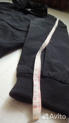 Чёрный бомбер Levis