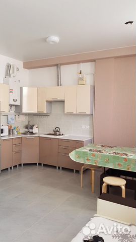 2-к квартира, 48 м², 1/4 эт.