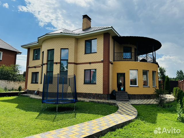 

5-к. дом, 400 м²