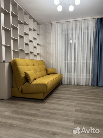 

1-к. квартира, 43 м², 2/9 эт.