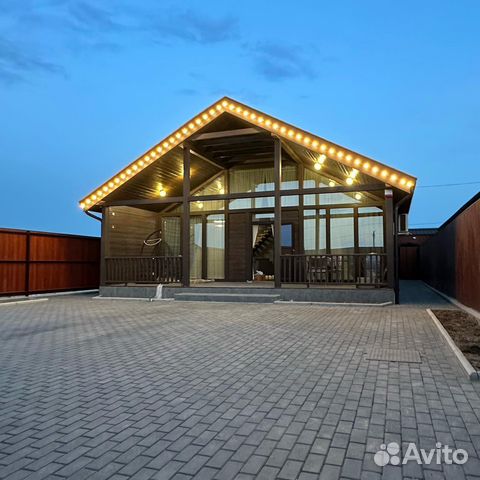 

2-к. коттедж, 200 м²