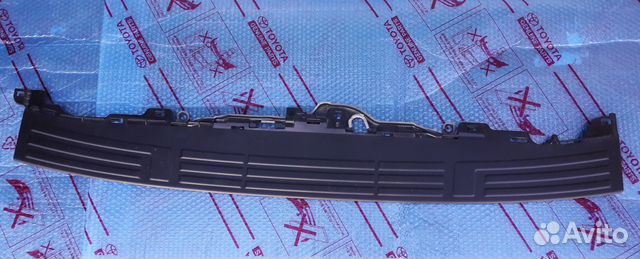 Накладка бампера Toyota Land Cruiser Prado 150 Накладка бампера Toyota Land Cruiser Prado 150