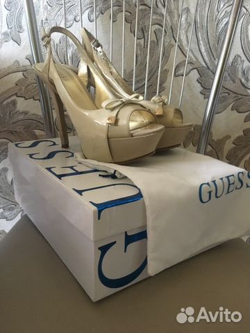 Туфли Guess Туфли Guess