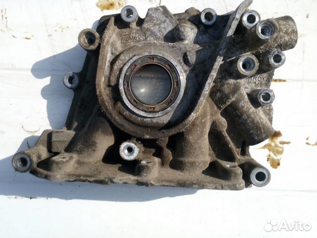 Передняя крышка блока Ford Focus 3 Передняя крышка блока Ford Focus 3