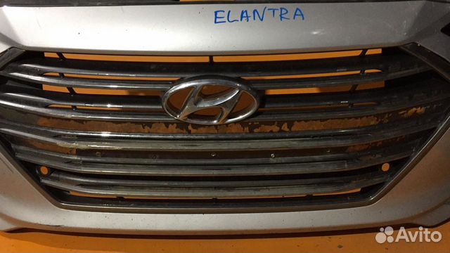 Бампер передний на Hyundai Elantra