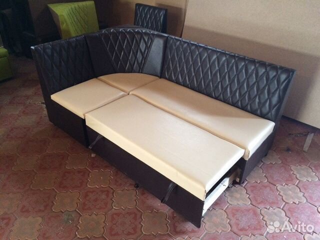 Кухонный угловой диван, со спальным местом