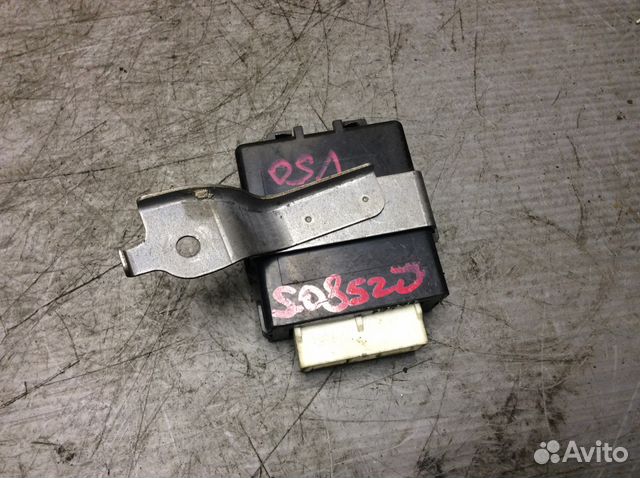 4230002051 эбу дворников Toyota Camry V50 2014-16 4230002051 эбу дворников Toyota Camry V50 2014-16