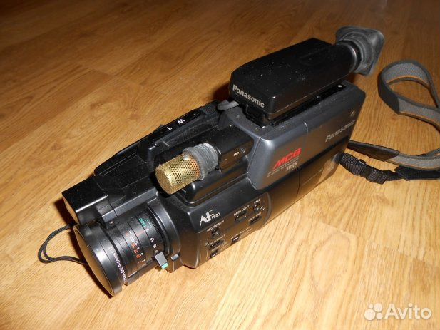 Видеокамера panasonic MC-60