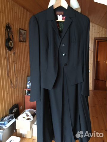 Женский костюм