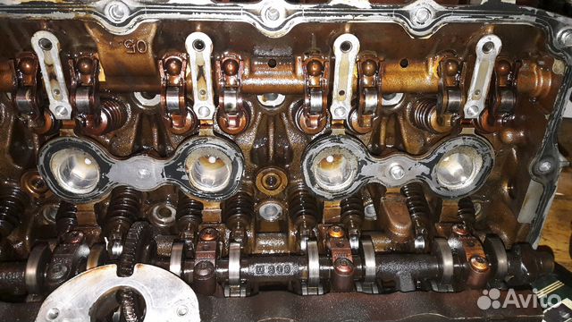Головка блока цилиндров бмв N52 Головка блока цилиндров бмв N52