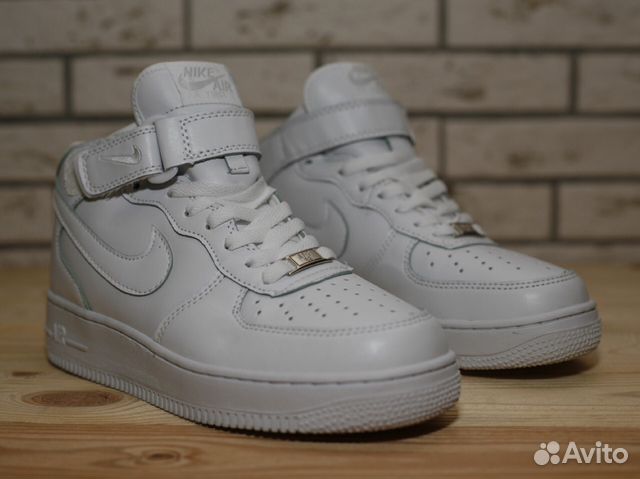 Кроссовки Nike Air Force новые нат.кожа Кроссовки Nike Air Force новые нат.кожа