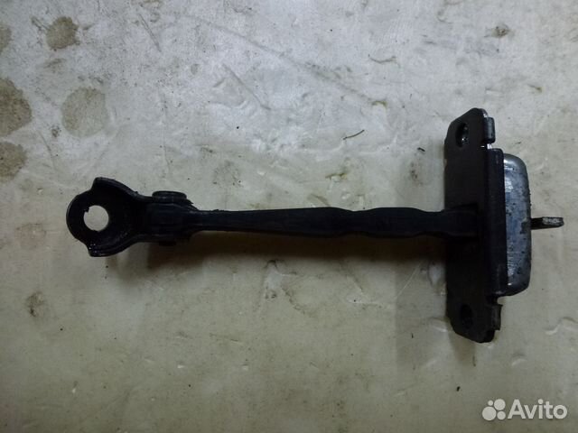 Ограничитель двери Hyundai Solaris