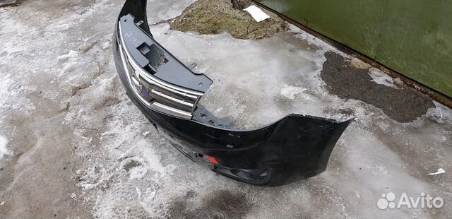 Бампер Ниссан ноут е11 note 2010.г