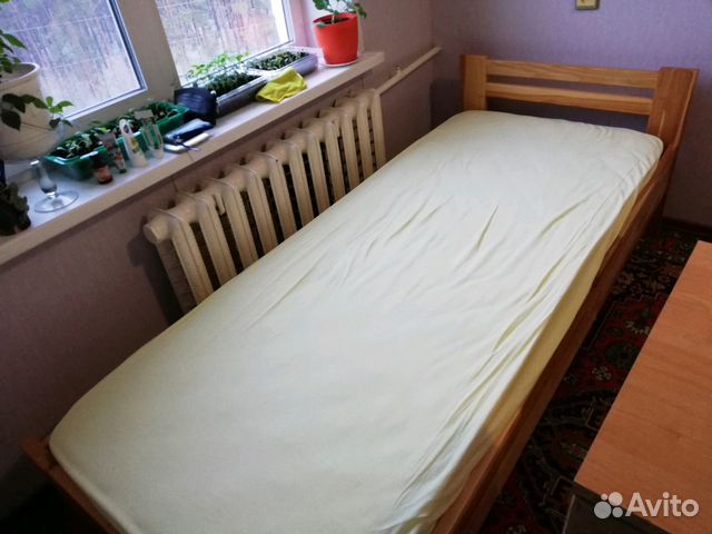 Кровать Кровать
