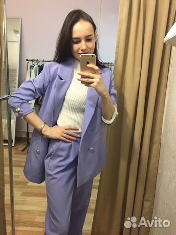 Костюм брючный новый