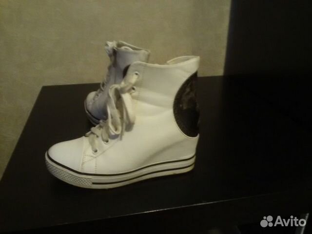 Кеды на танкетке Кеды на танкетке