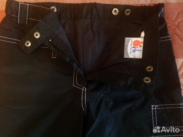 Брюки из полиэстра на девочку рост 122 см Брюки из полиэстра на девочку рост 122 см