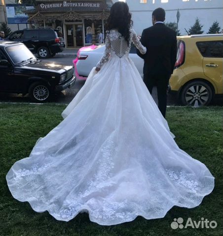 Свадебное платье