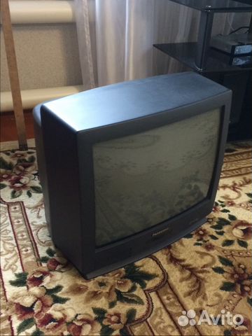 Телевизор Panasonic диагональю 50 см