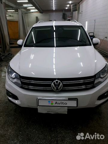 Volkswagen Tiguan 2.0 AT, 2012, 100 000 км