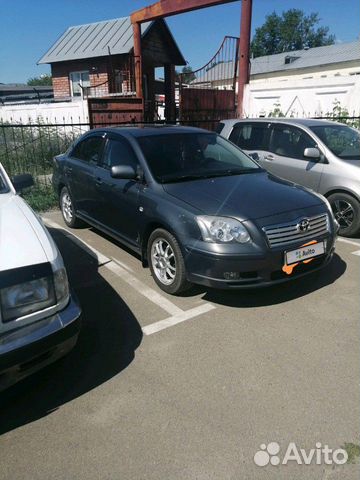 Toyota Avensis 2.0 AT, 2003, 200 000 км