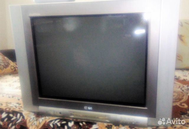 Цветной телевизор LG CT-21Q92KEX Цветной телевизор LG CT-21Q92KEX