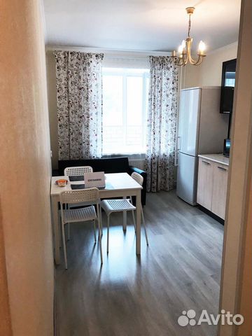 1-к квартира, 40 м², 2/10 эт.
